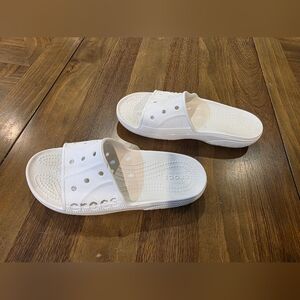 Crocs Baya Slide Slip On Sandals Mens 5 Womens 7 White Pool Comfort